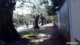 Florida Shower & Long Walk - Videos - JohntronX