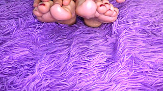 Self Foot Worship, Oily Feet and Real Orgasm.