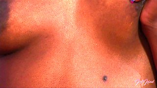 Ashley Brooks Tempts with Ebony Fire in Wild Lesbian Clash