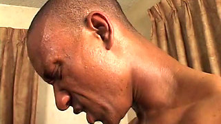 Very big black woman finally had her pussy been fucked