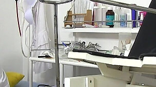 Mature Gyno- Secret recording of sexy MILF gyno exam