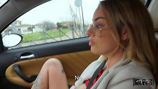 Amoral tart Lya Missy X-rated clip