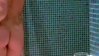Rachelle Summers Bathroom Behind the Scenes Video