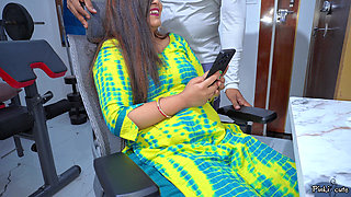 18+ Hot Indian Stepsister First Time Fucked Hard with Younger Stepbro on Chair, She Got Hot Cumshot on Hairy Pussy