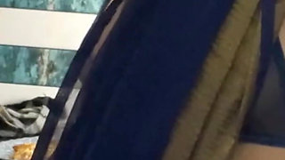 Sex with Hot Aunty in Kitchen Big Boob Showing Fully Hindi Audio