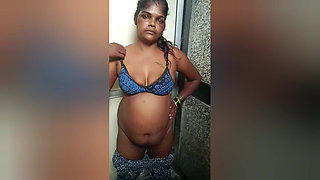 18 year old girl neighbor comes to take dick inside her , cum on her boobs