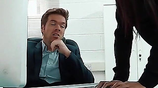 Sexy Ebony Babe Sade Rose Is a Hot Secretary Who Fucks Her Boss and Gets Her Pussy Covered in Cum