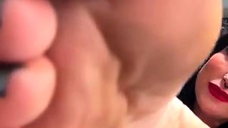 Amateur Foot Fetish Girlfriend Sucks and gives a Footjob