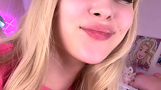 This Pink Top Just Feels Way Too Good..
