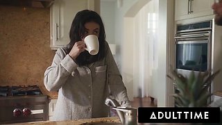 Casey Craves Creampie in All-Day Hardcore Breeding Fuck