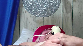 She Was Bored and Horny and Fucked Herself with No Warning