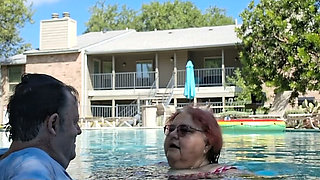 BBW Couple Love to Kissing the Pool!