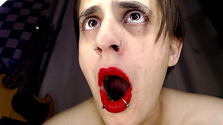 Blow up Doll Red Lipstick