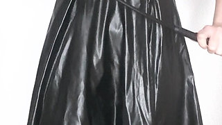 I unpack the whip, (Swiss German)