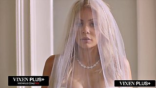 Blonde Riley Steele Takes First BBC in Cheating Creampie
