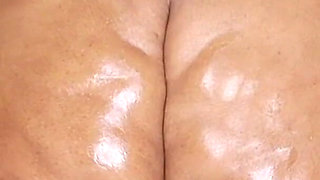 Juicy Redd Takes This BBC to Nut