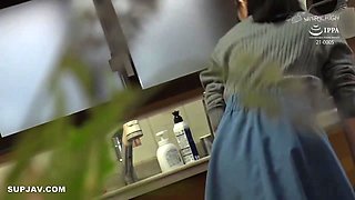 Japanese Babe caught by surprise & have sex