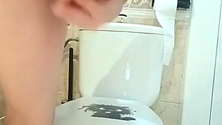 MILF Spanish White Big Ass Big Clitoris Masturbating and Riding Toy