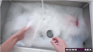Stepson Finds Hot Stepmom Kathryn Maes Dildo In Dishwasher Asks If He Can Put It In Her