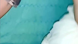 Land Ke Upar Baithkar Chuchi Matka Matka Ke Chudati Bhabhi