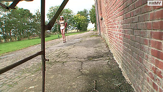 The rope - German BDSM slave pissing