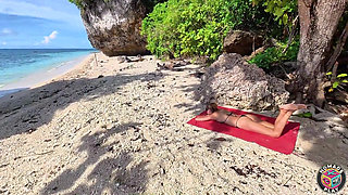 Intense Beach Sex Doggy, Cowgirl Positions & Squirting - Nomadsplay - Fhd
