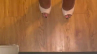 Walking Around Desperate for Pee Pissing on My Pants