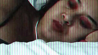 Banging and Chatting with Viewers on a Live