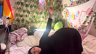 yoga- in- hijab- for- you
