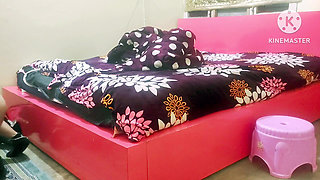 BBC Chor Ne Bhabhi Ko Berahmi Se Choda Aur Baar Baar Chodta Raha