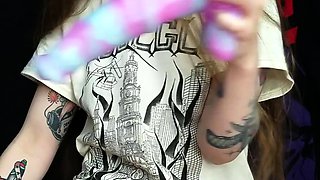 Amateur Webcam Teen Masturbates And Teases