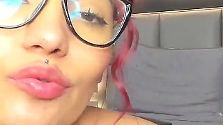 Girl with Colored Hair Masturbates on Camera and Is Controlled by Her User