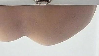 The Doctor Couldn't Oppose the Cuckold's Fiancée!