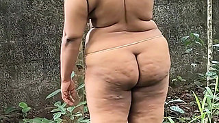 Desi Chubby Girl Going Nude in the Woods
