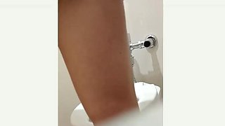 Japanese MILF Mayumi Kanzaki Public Toilet Pissing & Big Ass Fetish Compilation