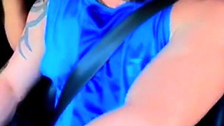 No Shame! Natzinha Flashing Her Tits in Traffic and Rubbing Herself.