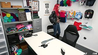 Rusty Nails fucks Lilian Stone in his off office