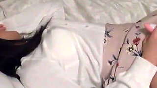 A Beautiful Girl with Straight Black Hair Who Loves Masturbation Begs for Sex