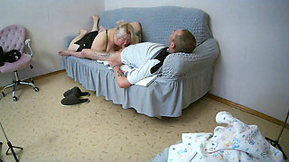 Girlfriend Kneads Her Throat with a Deep Blowjob and Swallows Cum