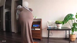 Step Mother with humungous lush rump accidentally caught my morning lollipop