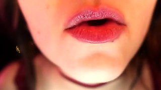 Fatty girl who loves big cocks warms up for a hardcore sex