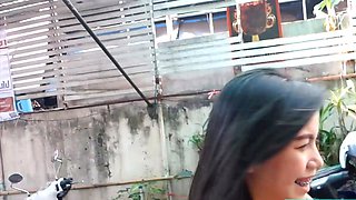 Petite Thai MILF picked up for horny sex