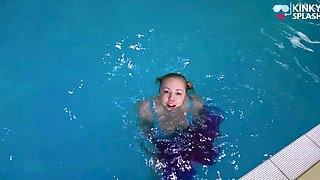 Swim & Play in Pvc Mac, Latex and Heels