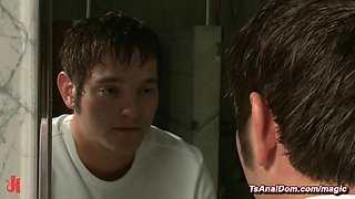 Eight inches knob tranny fucks slave