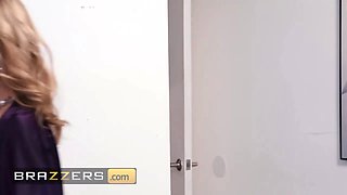 Brazzers - andie anderson’s big-tit cougar allurement: stealing her daughter’s bf