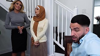 Hijab brunette gets fucked alongside a stepmom