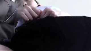 [Yuzu Koukou] This Innocent Beauty ** Licks Even Her Di