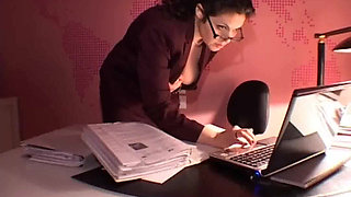 Aaa Wanted Secretary 6 (full Movie Centoxcento)