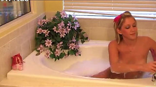 Taylors Orgasmic Jizz Bath Mp4