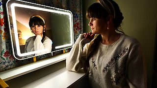 Sydney Harwin - Why Wait To Start A Family With Mommy